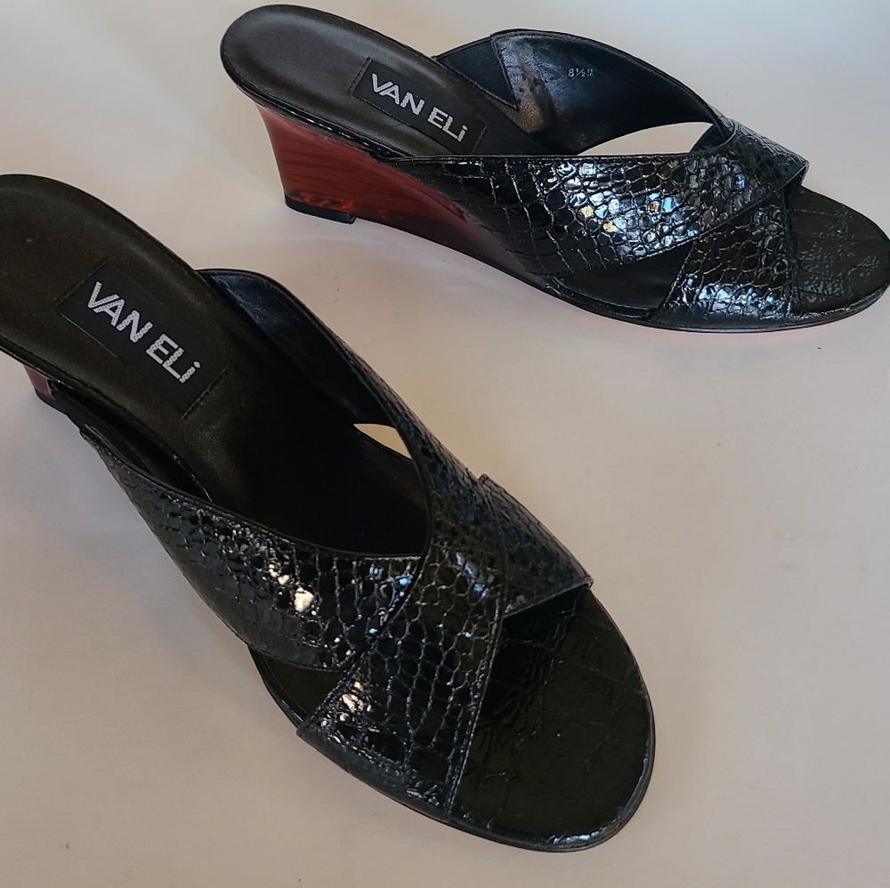 Vaneli Wedge Heel slip-on